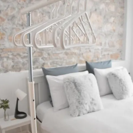 Studio Una Apartment *